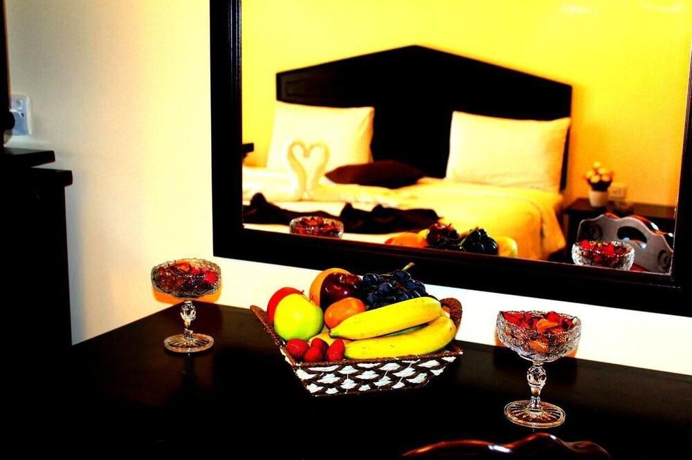 Rest Hills Hotel Amman Bagian luar foto